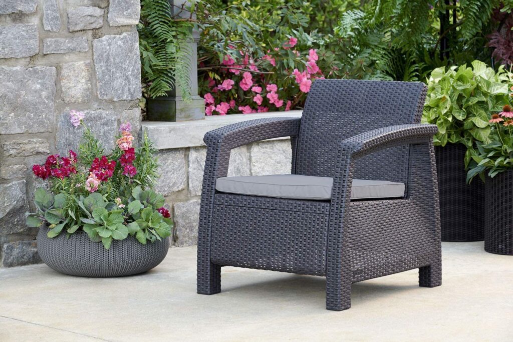 Keter seating Outdoor Chair for Elderly.