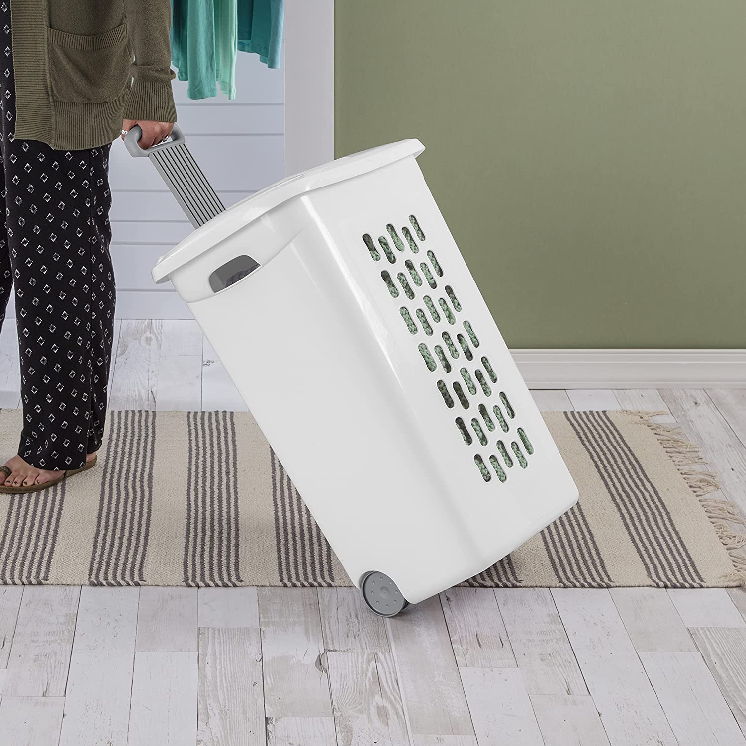 Best Laundry Baskets on Wheels for Seniors The Senior Tips